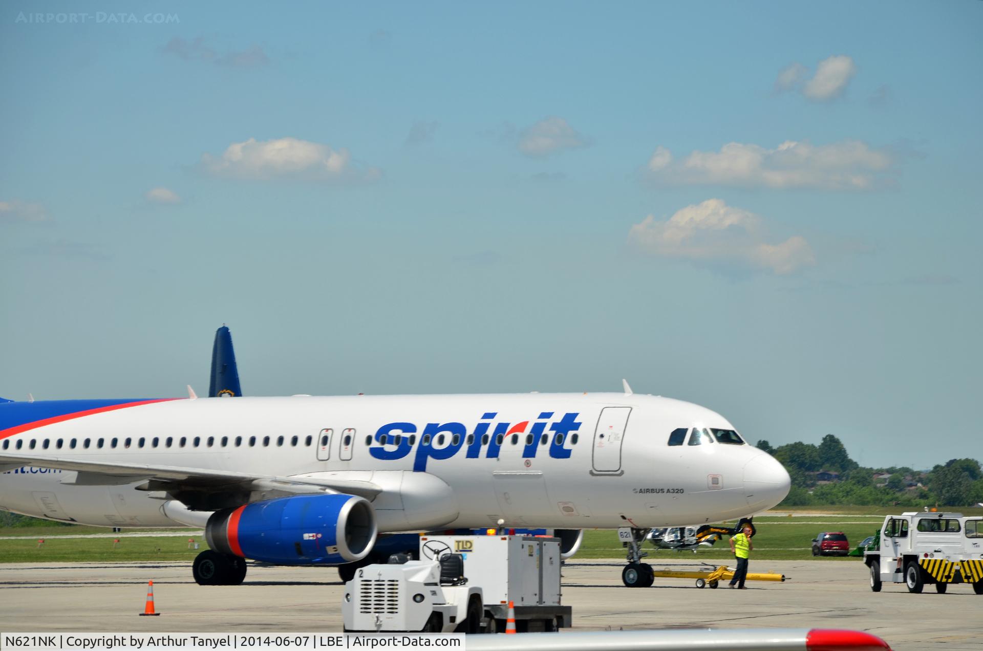 N621NK, 2013 Airbus A320-232 C/N 5672, @ gate @ LBE
