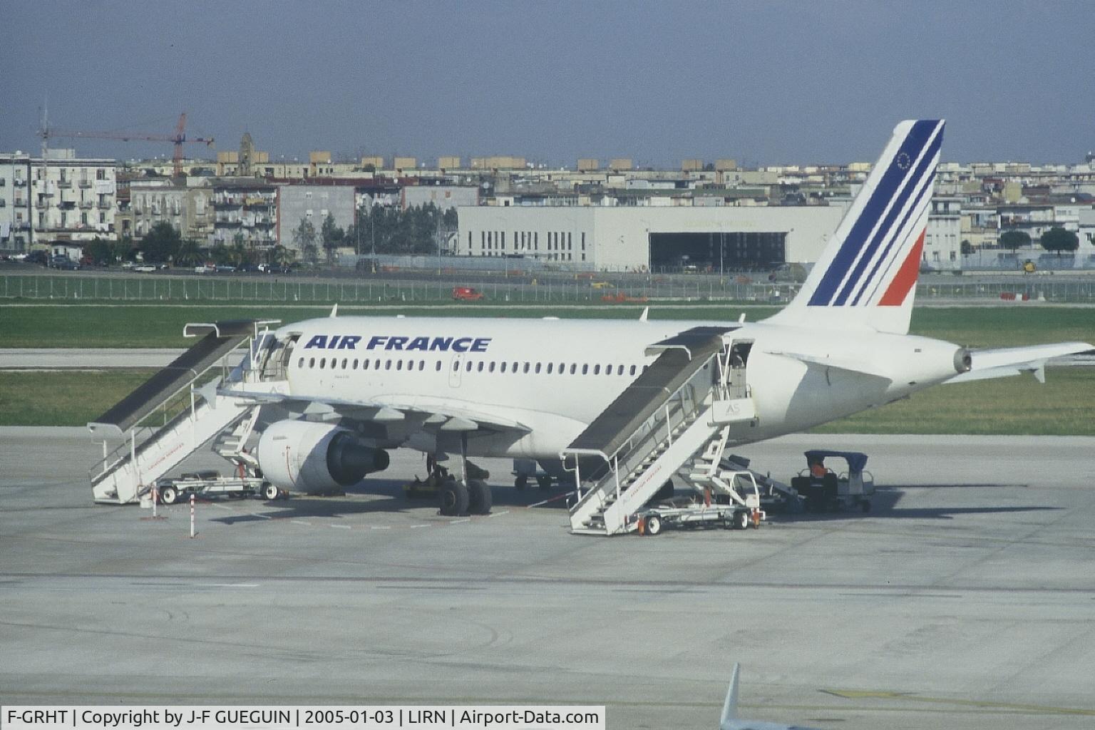 F-GRHT, 2001 Airbus A319-111 C/N 1449, F-GRHT at Naples-Capodichino.