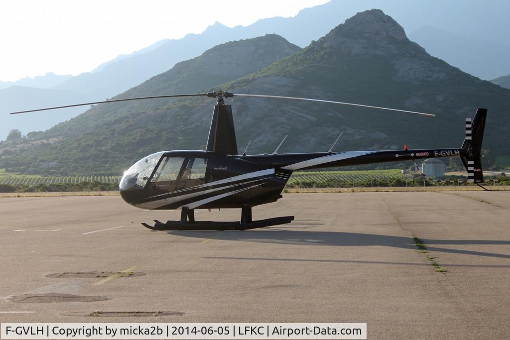 F-GVLH, Robinson R44 II C/N 10635, Parked