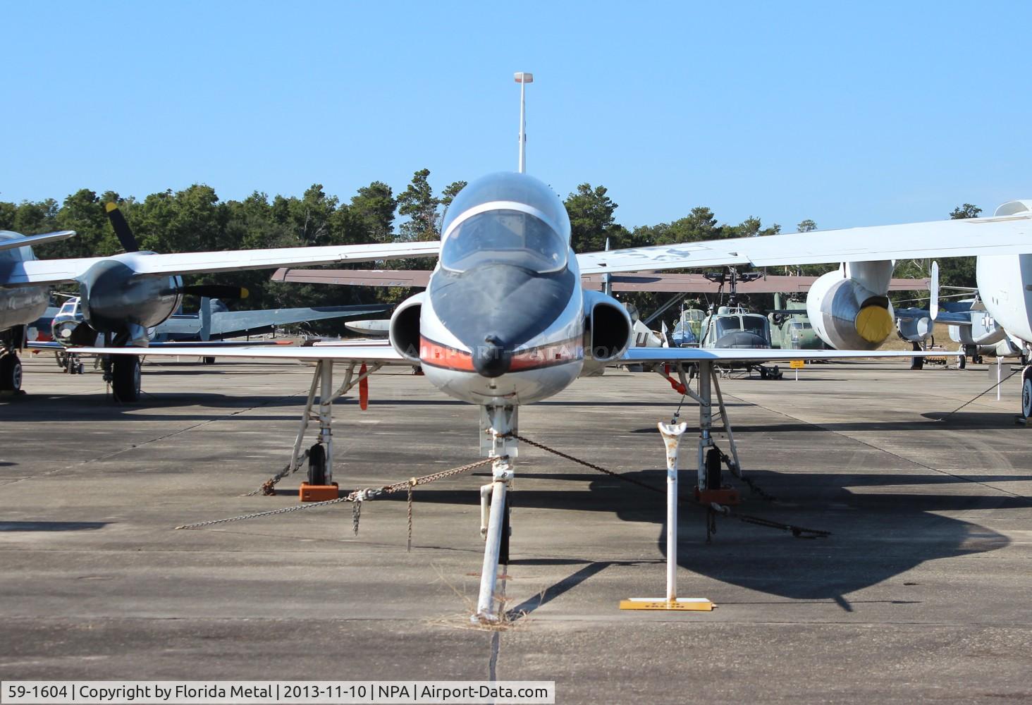 59-1604, 1959 Northrop T-38A-20-NO Talon C/N N.5117, T-38 Talon at Navy Aviation Museum