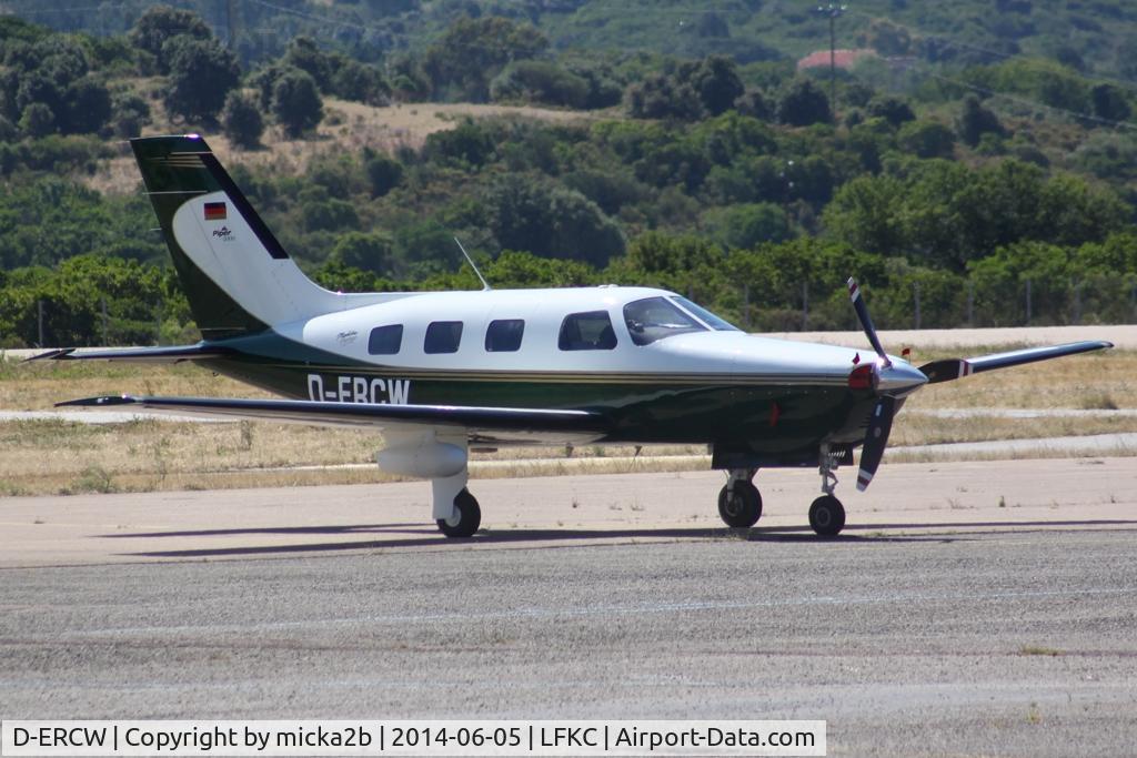 D-ERCW, 2000 Piper PA-46-350P Malibu Mirage C/N 4636298, Parked