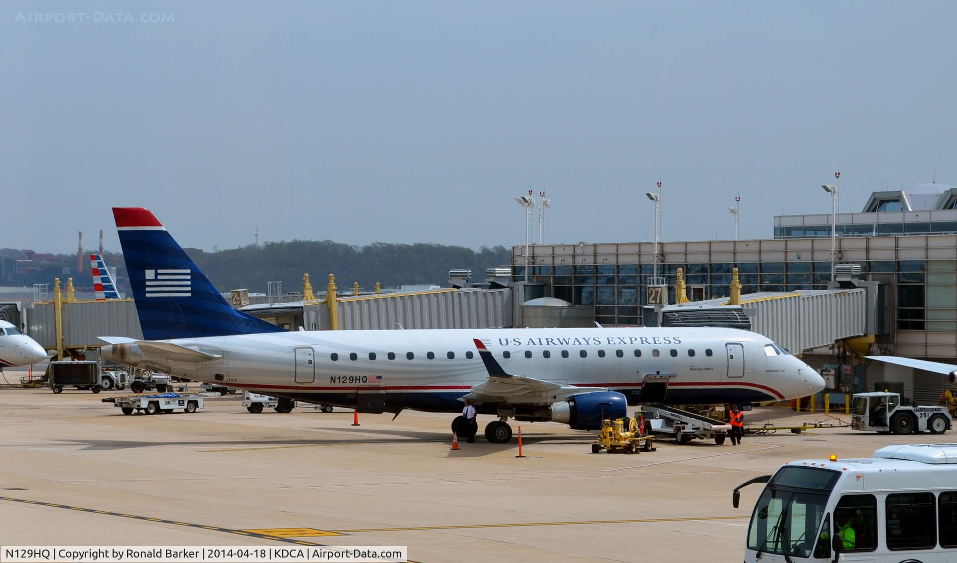 N129HQ, 2008 Embraer 175LR (ERJ-170-200LR) C/N 17000211, Gate 27 Reagan