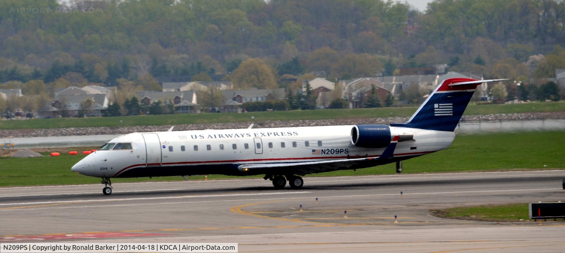 N209PS, 2003 Bombardier CRJ-200ER (CL-600-2B19) C/N 7874, Takeoff roll Reagan