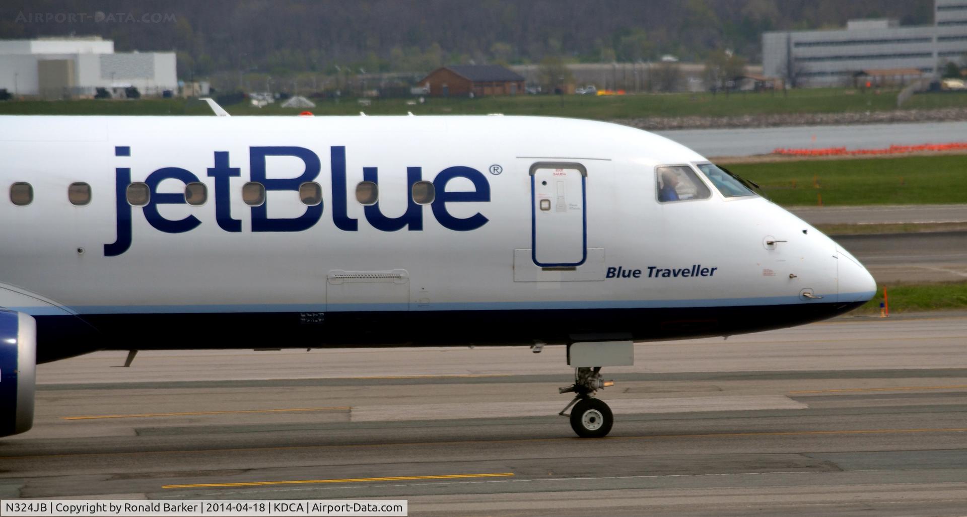 N324JB, 2010 Embraer ERJ-190-100 IGW 190AR C/N 19000388, 