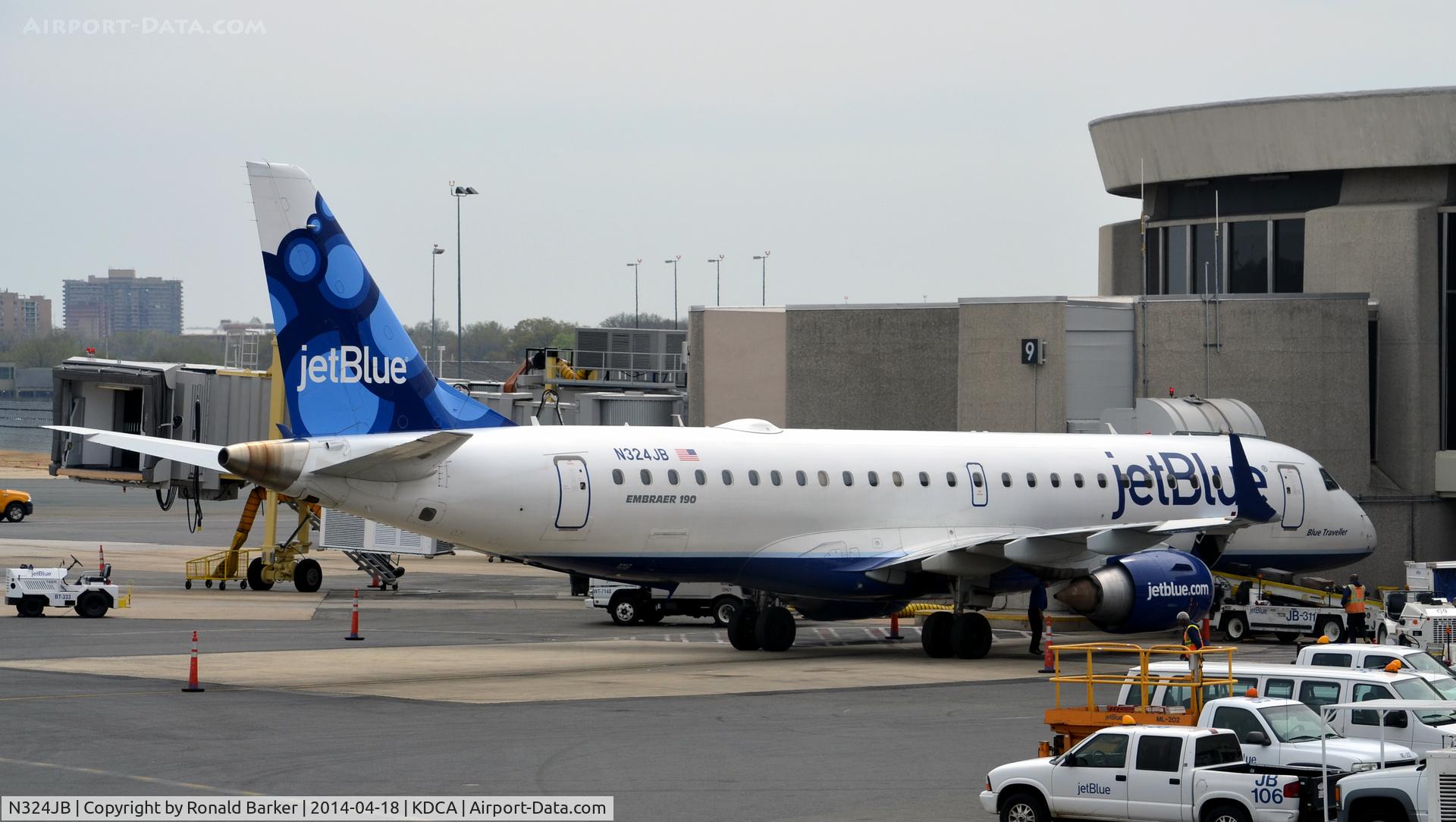 N324JB, 2010 Embraer ERJ-190-100 IGW 190AR C/N 19000388, 