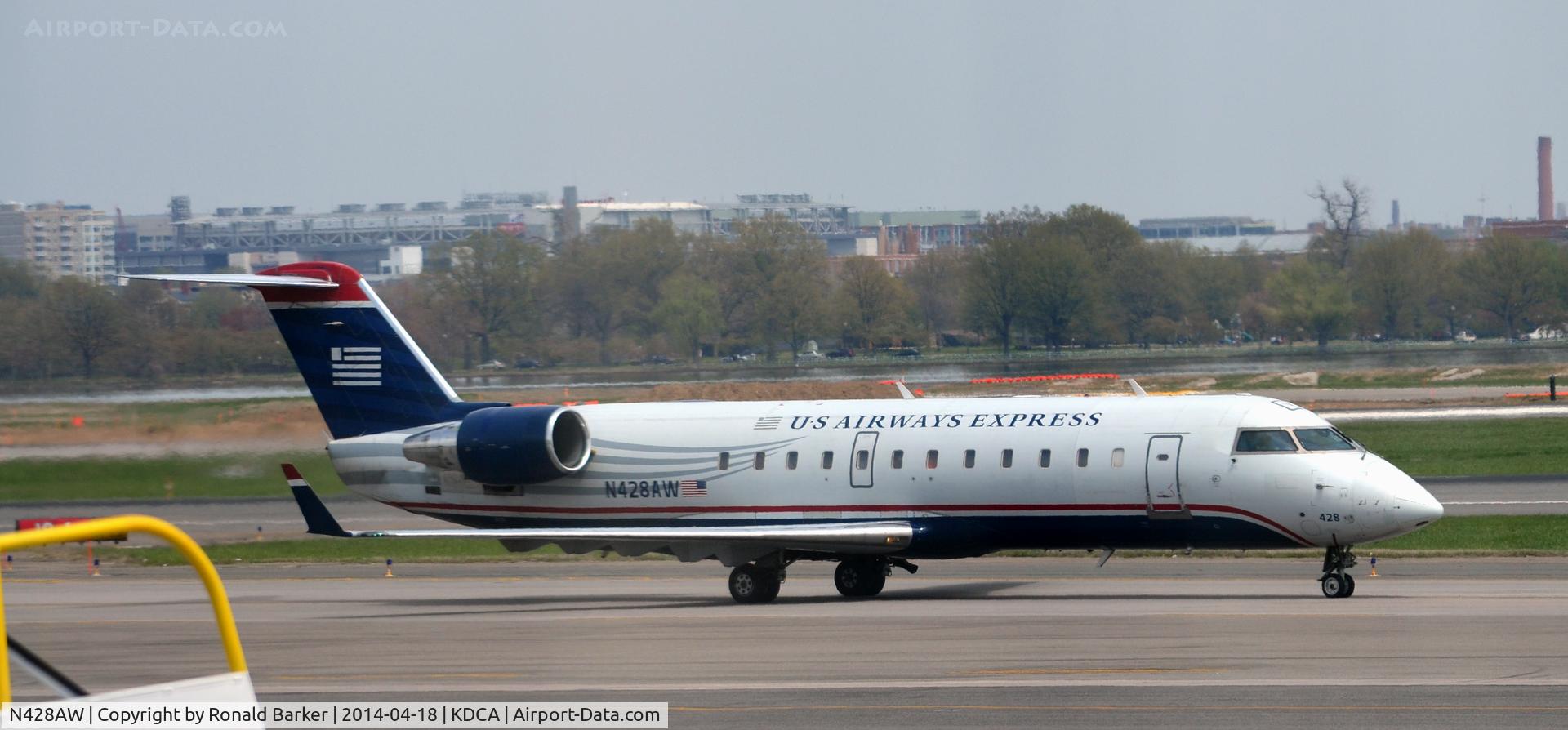 N428AW, 2002 Bombardier CRJ-200LR (CL-600-2B19) C/N 7695, Taxi to runway Reagan