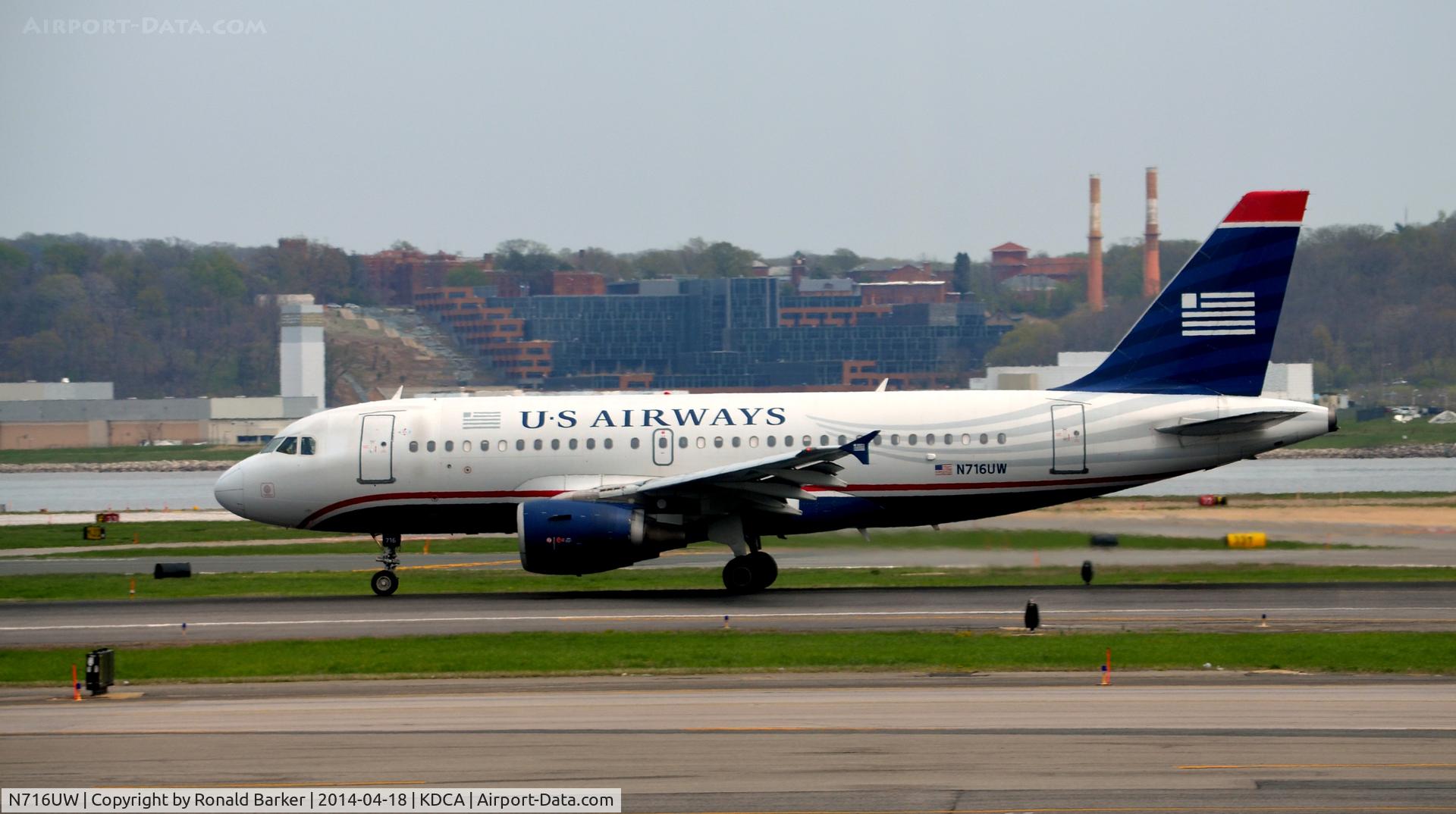 N716UW, 1999 Airbus A319-112 C/N 1055, Takeoff roll Reagan