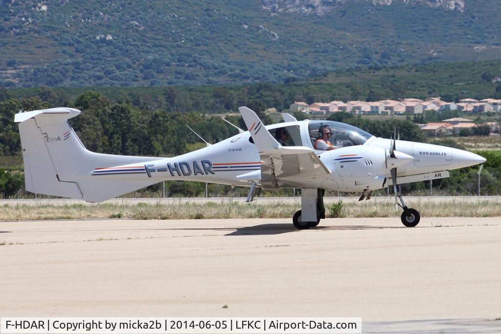 F-HDAR, 2008 Diamond DA-42 Twin Star C/N 42.382, Taxiing