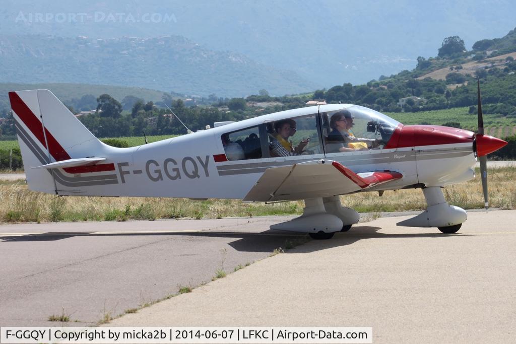 F-GGQY, Robin DR-400-180 Regent Regent C/N 1873, Taxiing