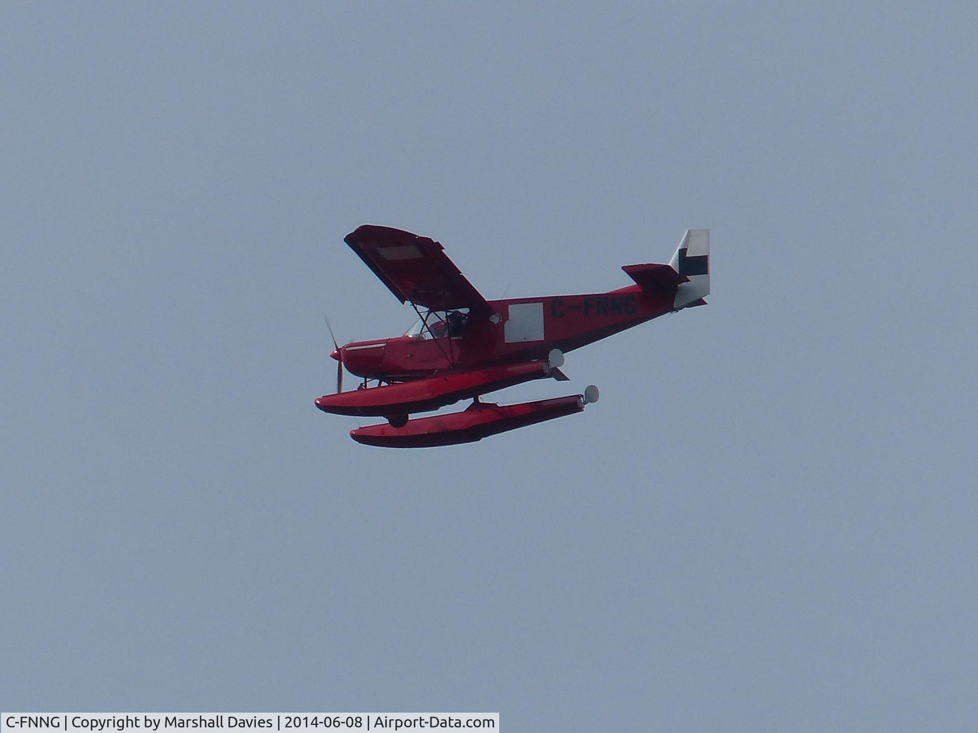 C-FNNG, 1992 Zenair STOL CH-701 C/N 7-1458, Flying just offshore near Roberts Creek, BC