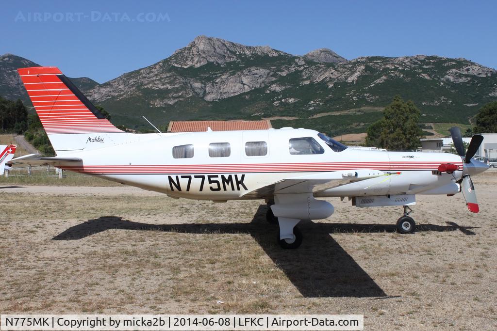 N775MK, 1985 Piper PA-46-310P Malibu Malibu C/N 46-8508068, Parked