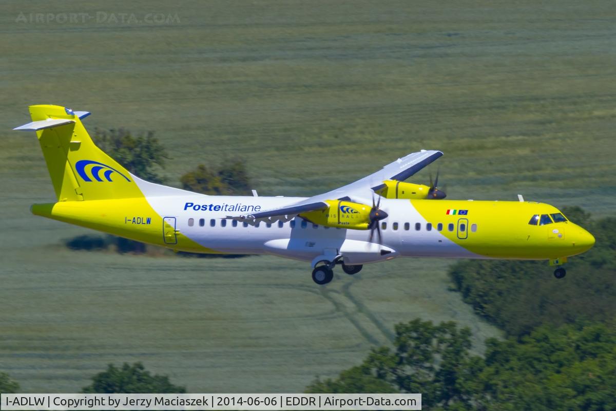 I-ADLW, 2004 ATR 72-212A C/N 707, ATR 72-212A,