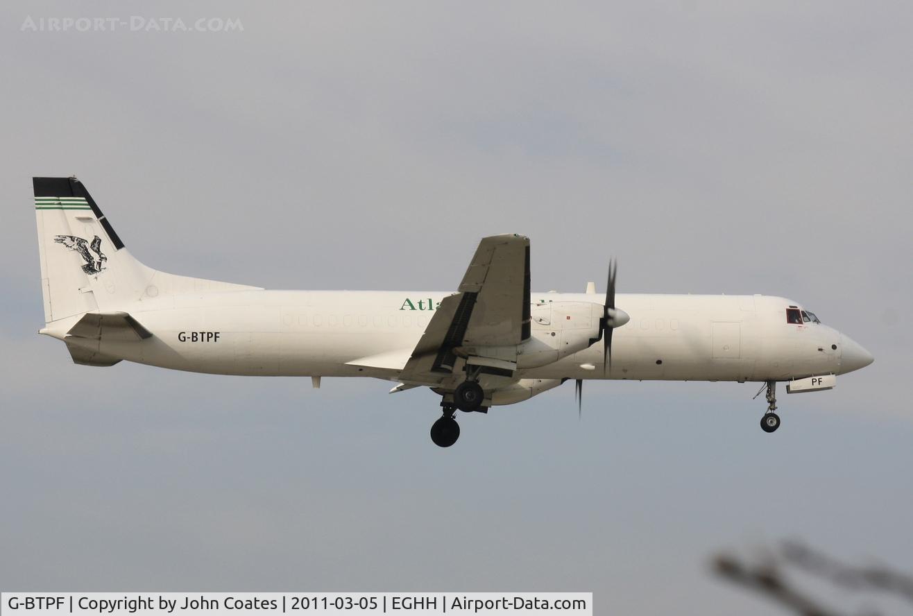 G-BTPF, 1989 British Aerospace ATP(F) C/N 2013, Arriving 08