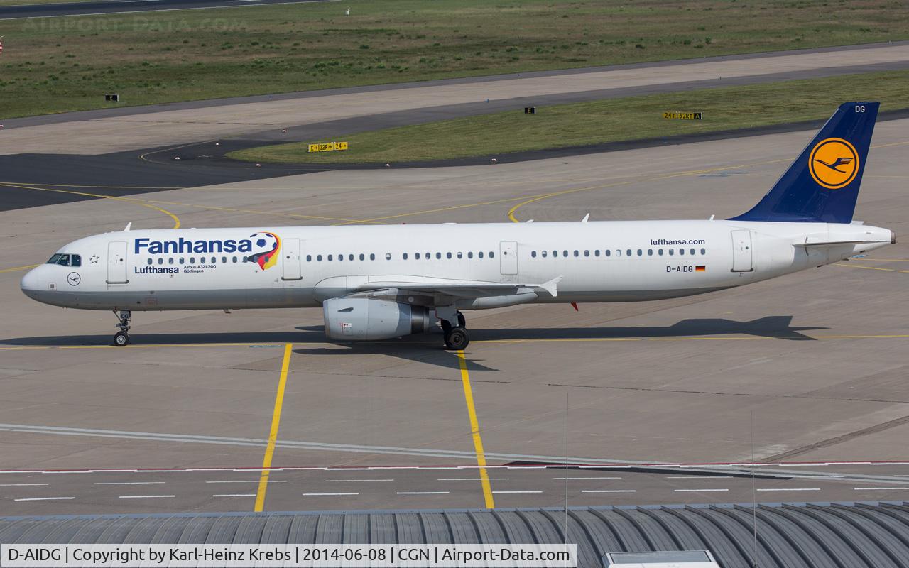 D-AIDG, 2011 Airbus A321-231 C/N 4672, special color 