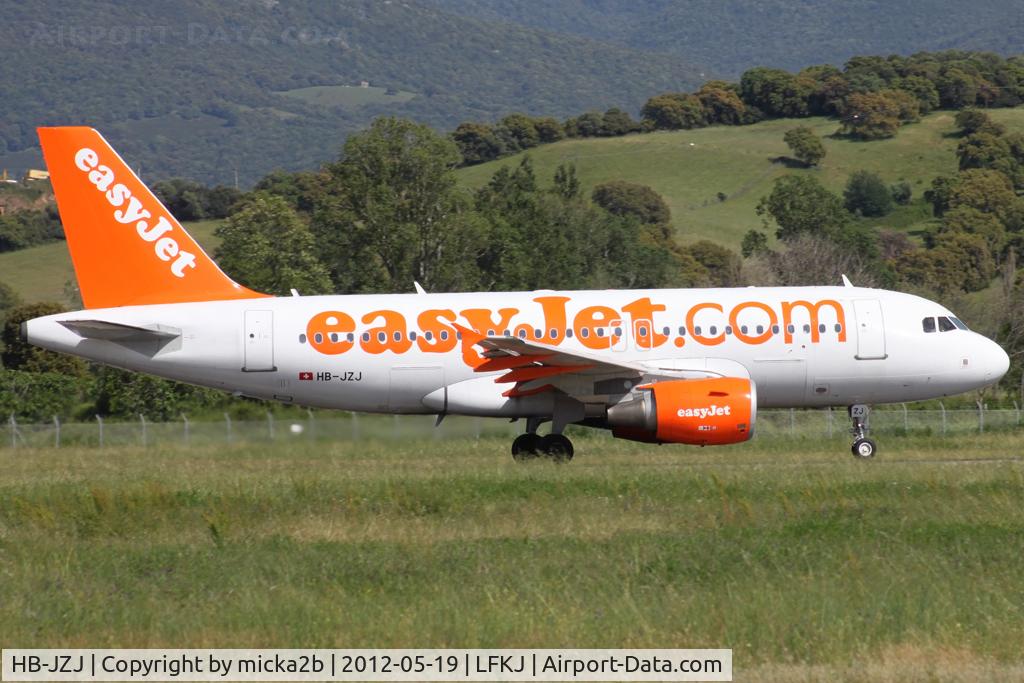 HB-JZJ, 2004 Airbus A319-111 C/N 2265, Take off