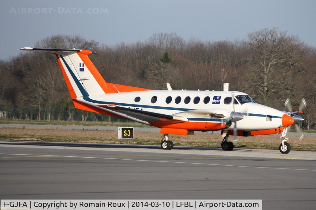 F-GJFA, 1987 Beech B200 King Air C/N BB-1270, DGAC