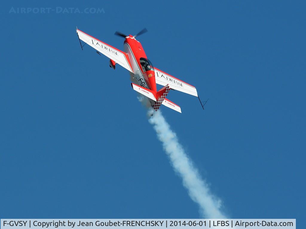 F-GVSY, Extra EA-300LP C/N 1219, SkyboX