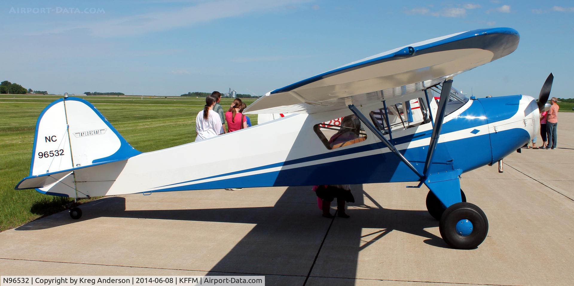 N96532, 1946 Taylorcraft BC12-D C/N 8832, 2014 EAA Chapter 1174 Fly-in Breakfast