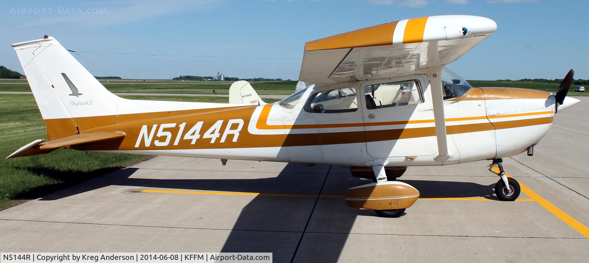 N5144R, 1974 Cessna 172M C/N 17263361, 2014 EAA Chapter 1174 Fly-in Breakfast