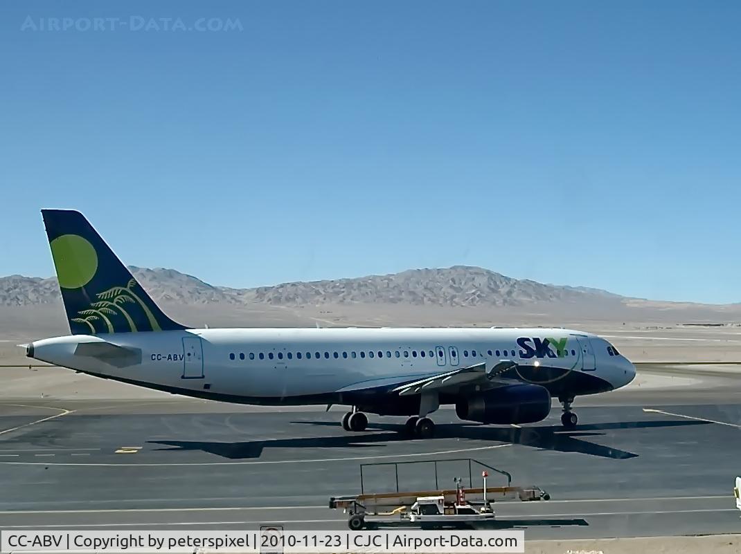 CC-ABV, 2001 Airbus A320-233 C/N 1400, El Loa Airport / Chile