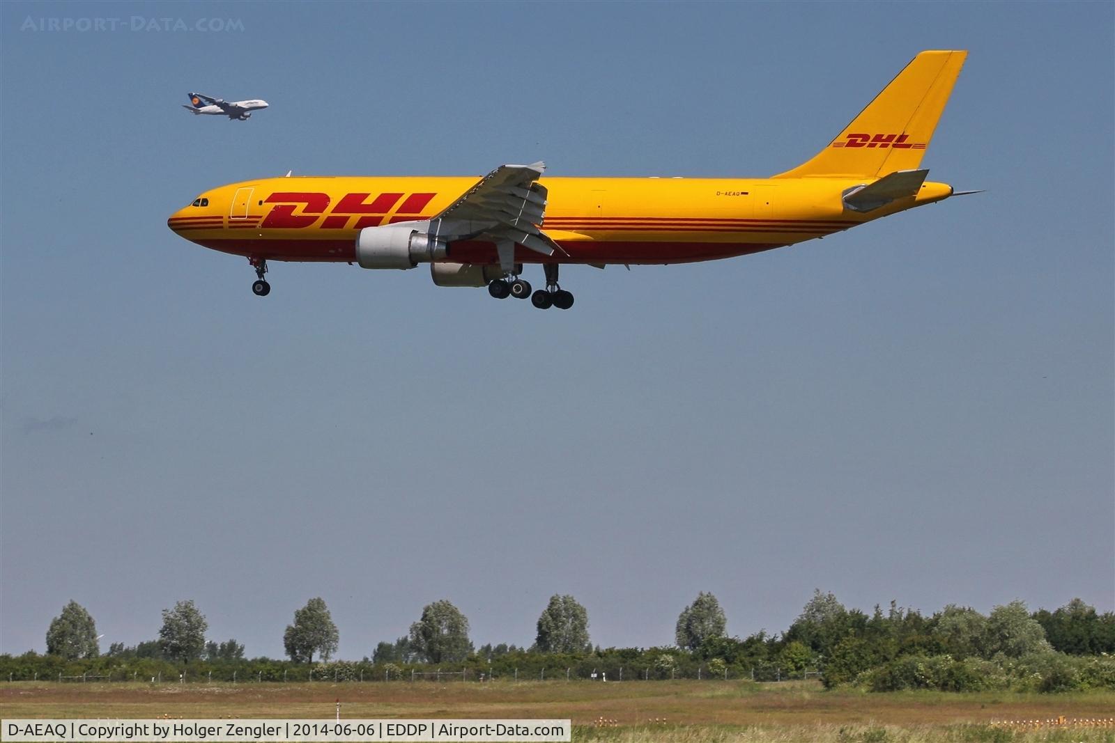D-AEAQ, 1994 Airbus A300B4-622R(F) C/N 729, On final for another t&g this day......