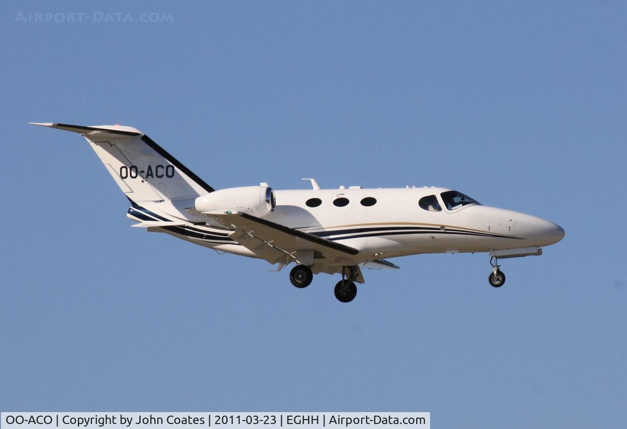 OO-ACO, 2009 Cessna 510 Citation Mustang Citation Mustang C/N 510-0260, Arriving