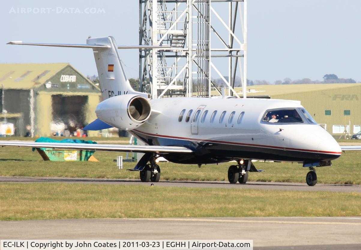 EC-ILK, 1999 Learjet 45 C/N 45-064, Arriving