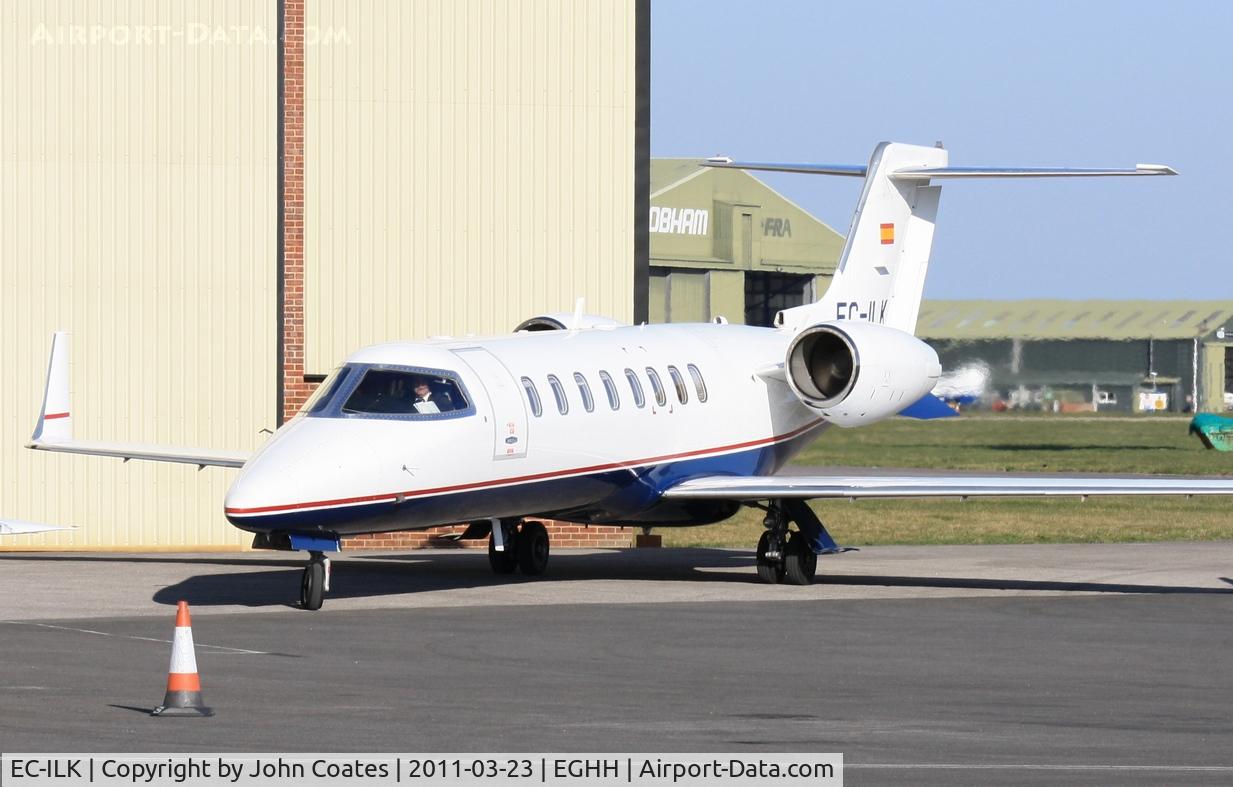 EC-ILK, 1999 Learjet 45 C/N 45-064, At Sigs
