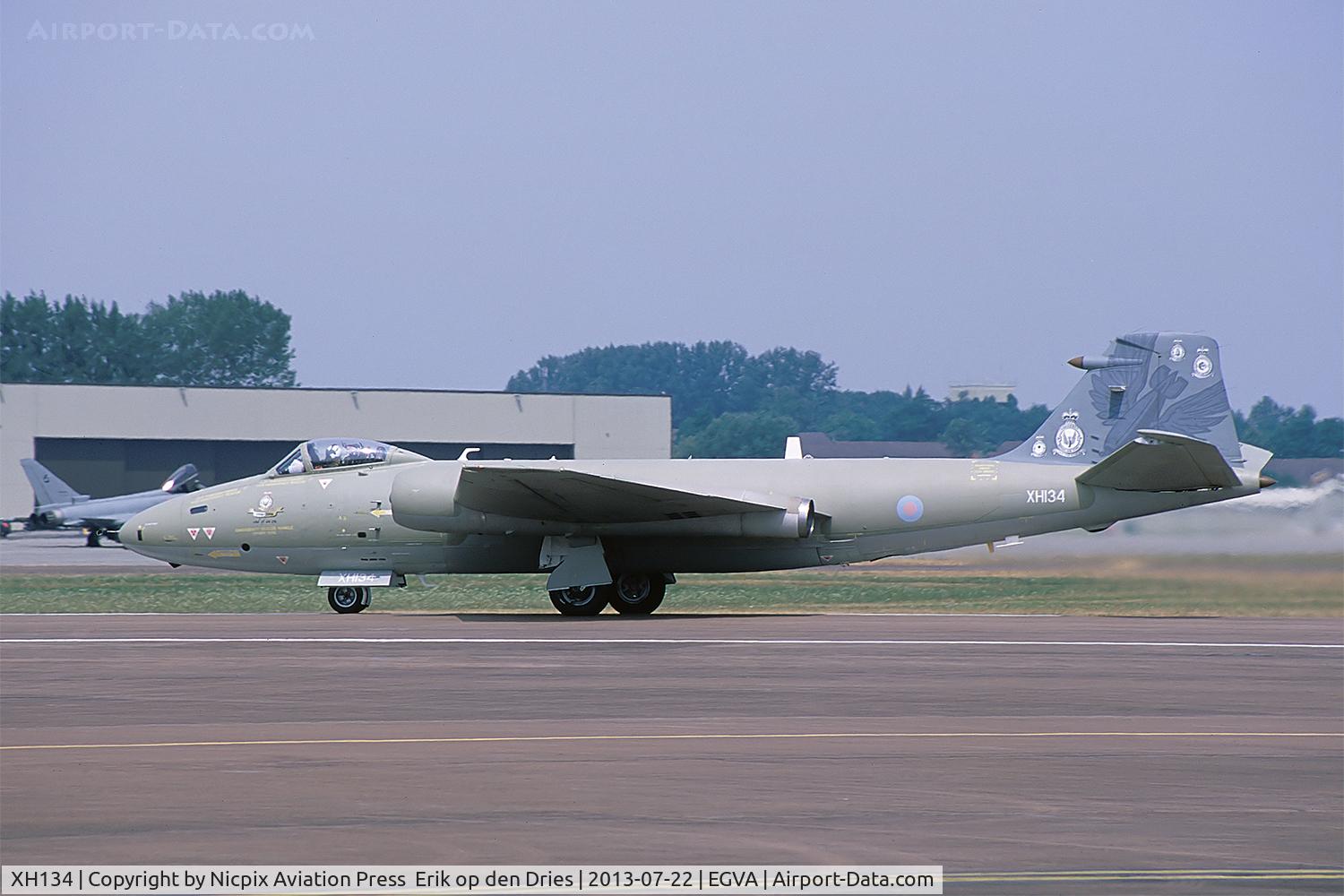 XH134, 1959 English Electric Canberra PR.9 C/N SH1724, Beautiful Canberra in the RAF's Canberra farewell scheme