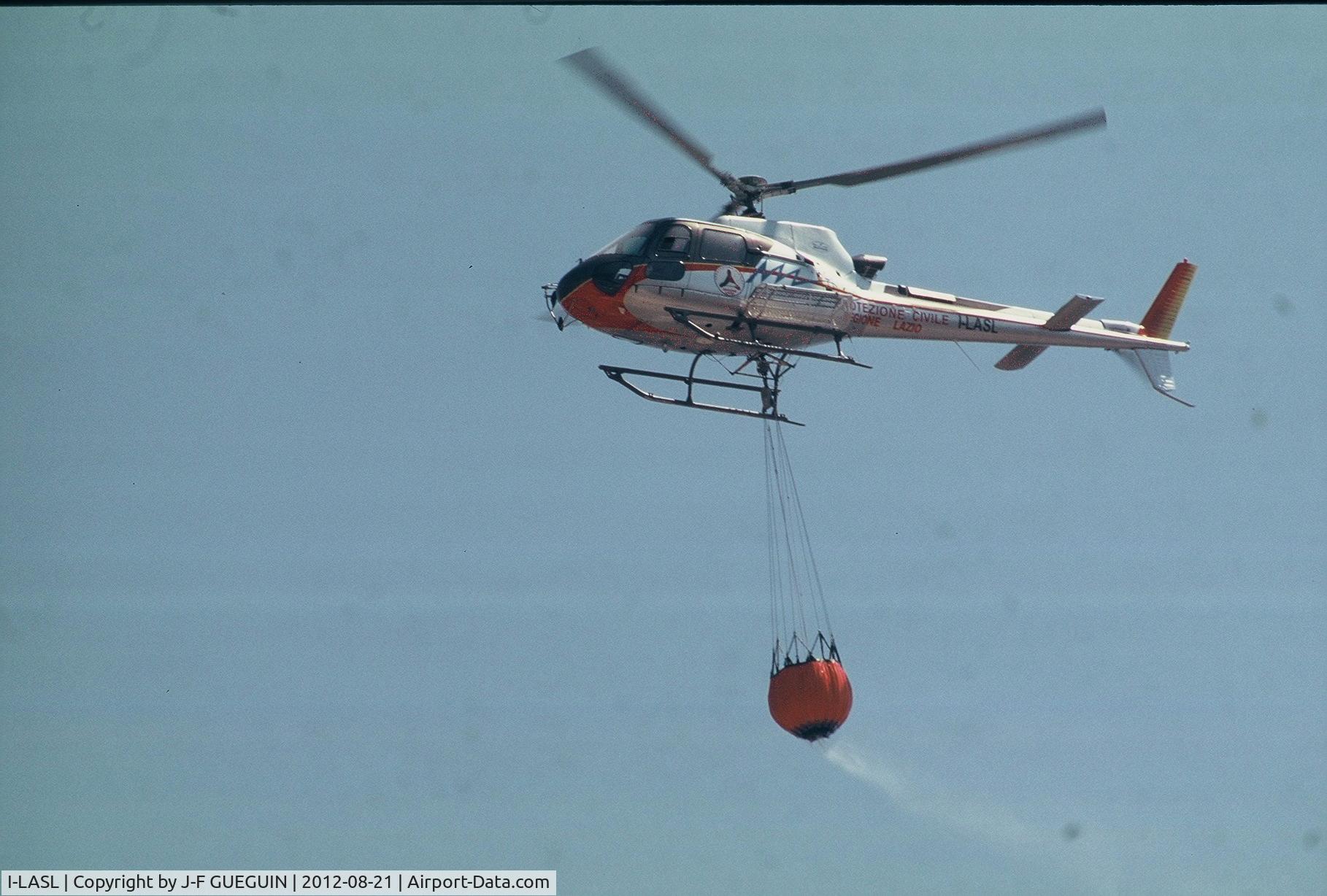 I-LASL, 2000 Eurocopter AS-350B-3 Ecureuil Ecureuil C/N 3293, I-LASL in action over Formia (Italy).