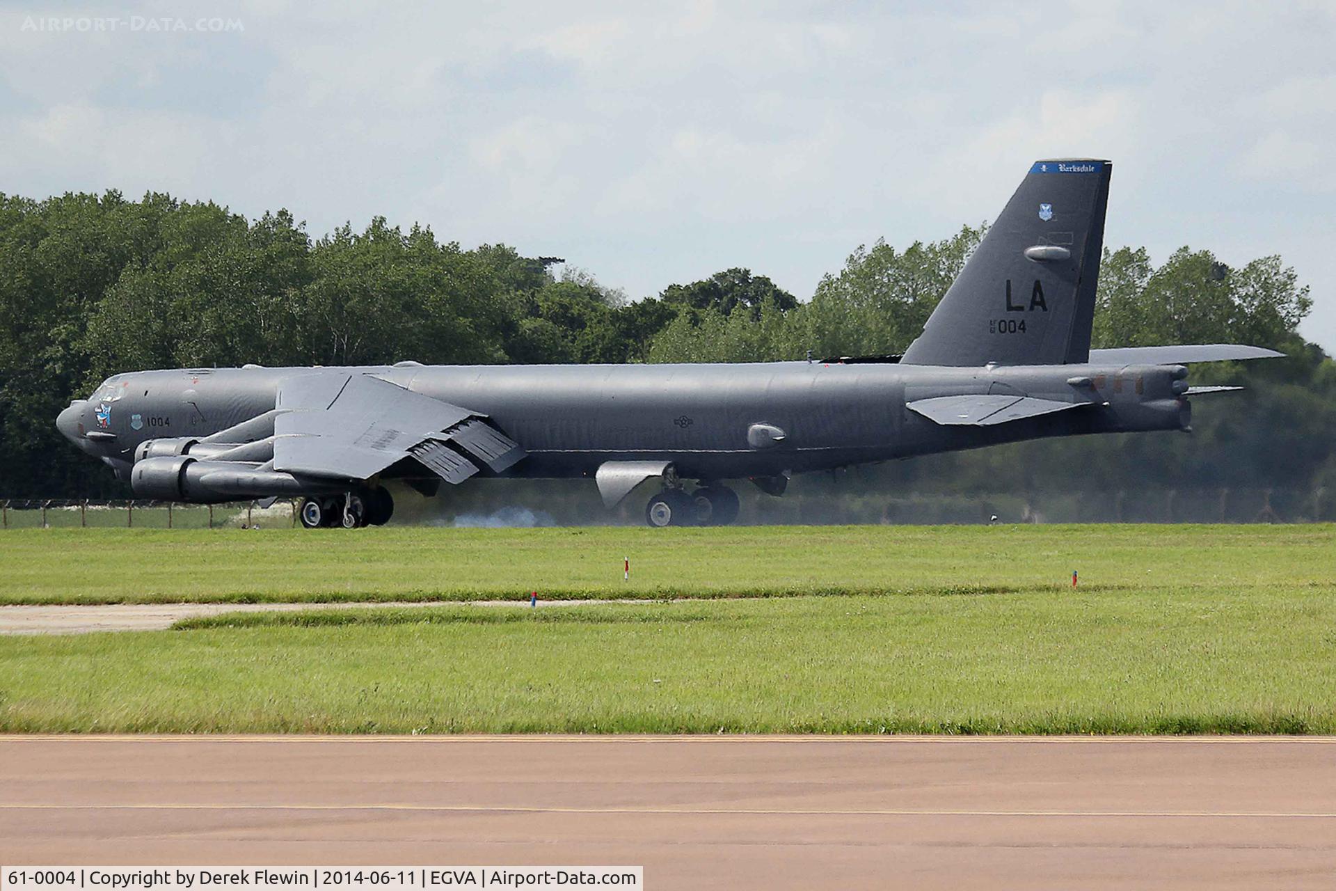 61-0004, 1961 Boeing B-52H Stratofortress C/N 464431, visiting B-52H, callsign Doom 12, go-round, runway 27 at EGVA, following a morning sortie.