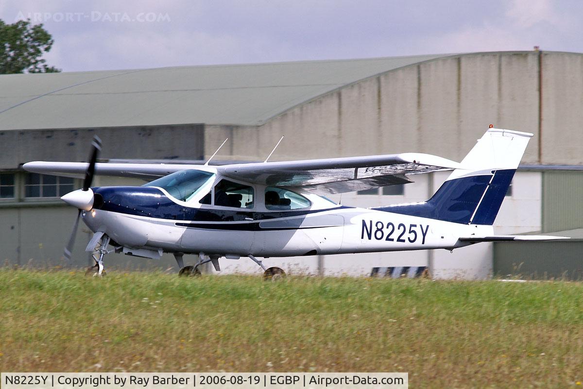 N8225Y, 1977 Cessna 177RG Cardinal C/N 177RG1247, Cessna 177RG Cardinal RG [177RG-1247] Kemble~G 19/08/2006