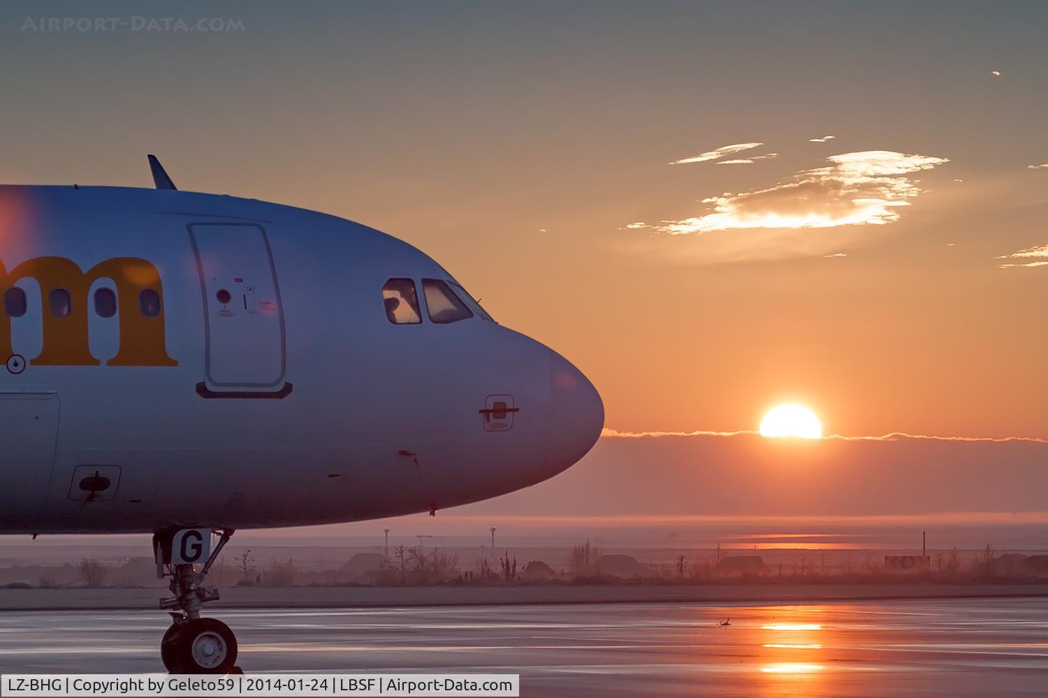 LZ-BHG, 2006 Airbus A320-232 C/N 2844, Apron