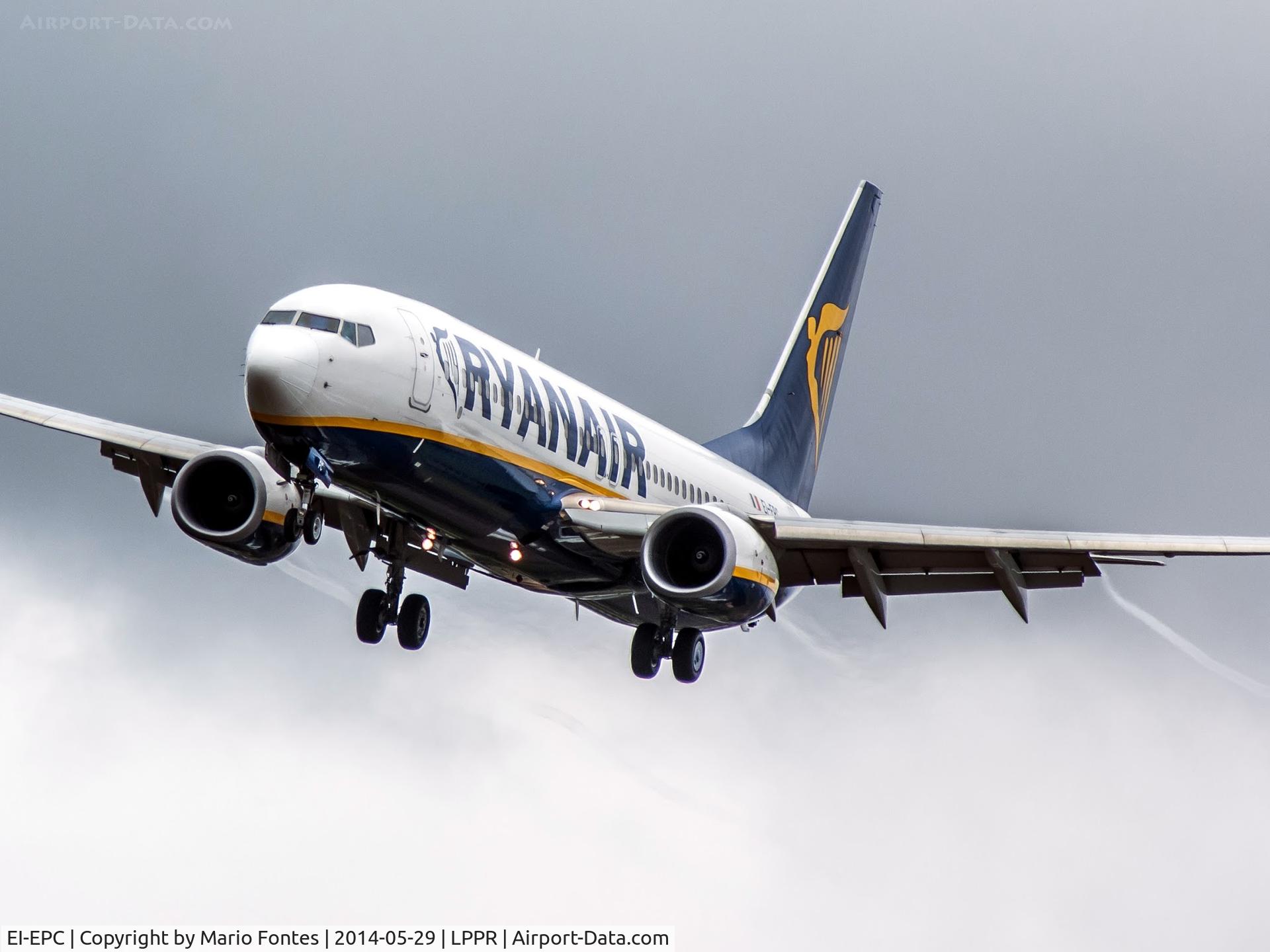 EI-EPC, 2011 Boeing 737-8AS C/N 40312, ------------