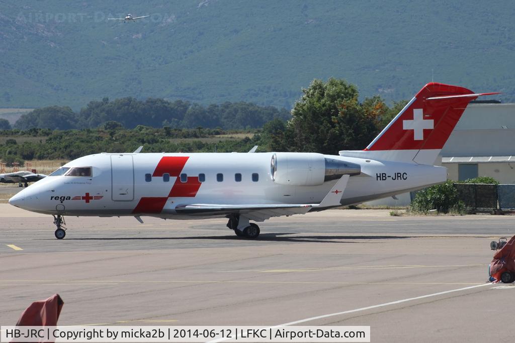 HB-JRC, 2002 Bombardier Challenger 604 (CL-600-2B16) C/N 5540, Taxiing