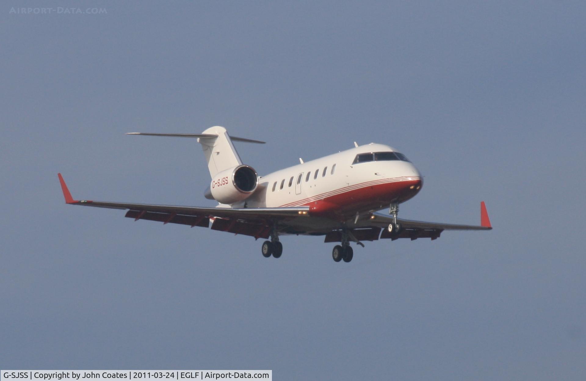 G-SJSS, 2008 Bombardier Challenger 605 (CL-600-2B16) C/N 5760, On finals
