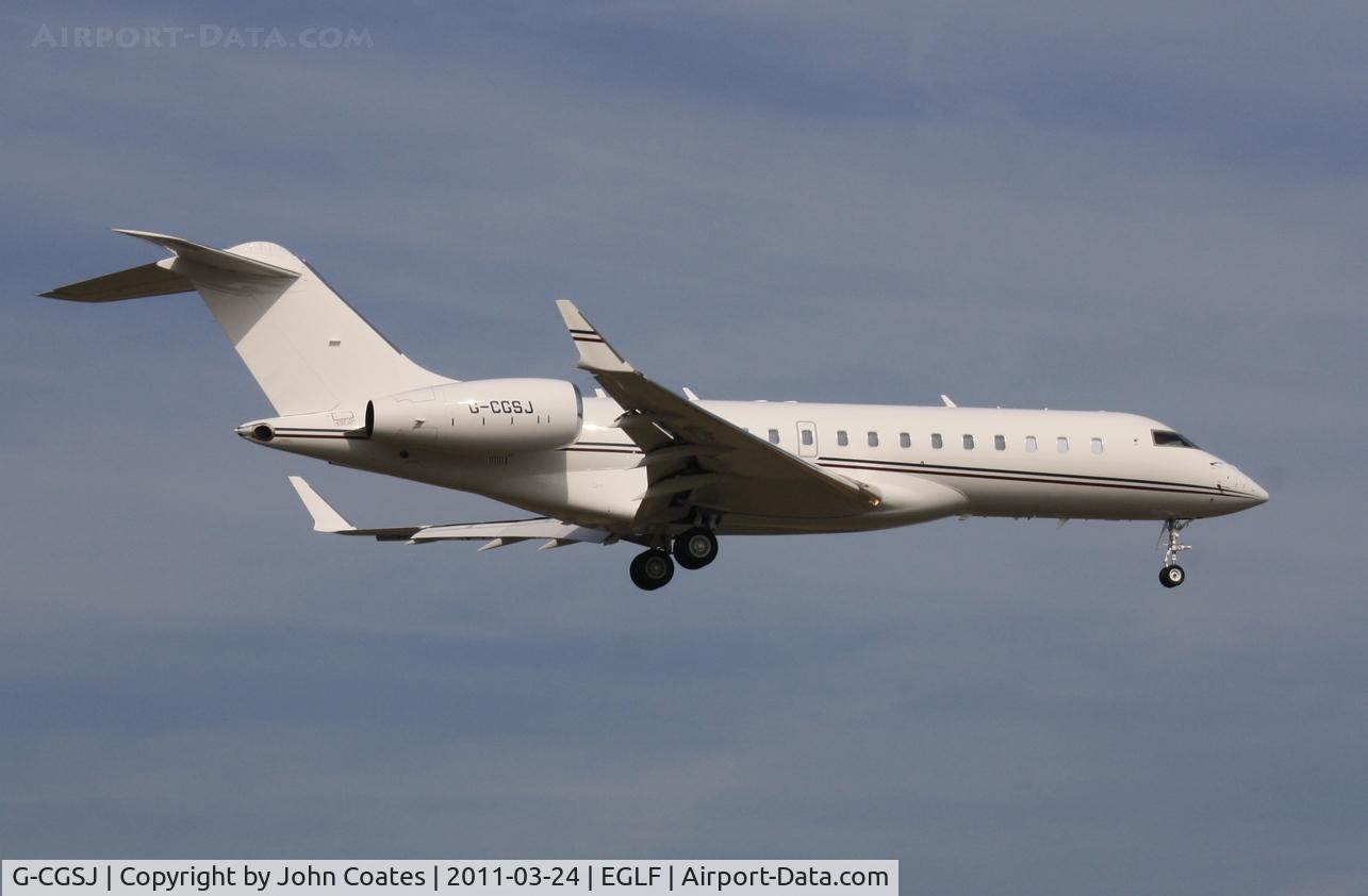 G-CGSJ, 2010 Bombardier BD-700-1A10 Global Express C/N 9377, Arriving 08
