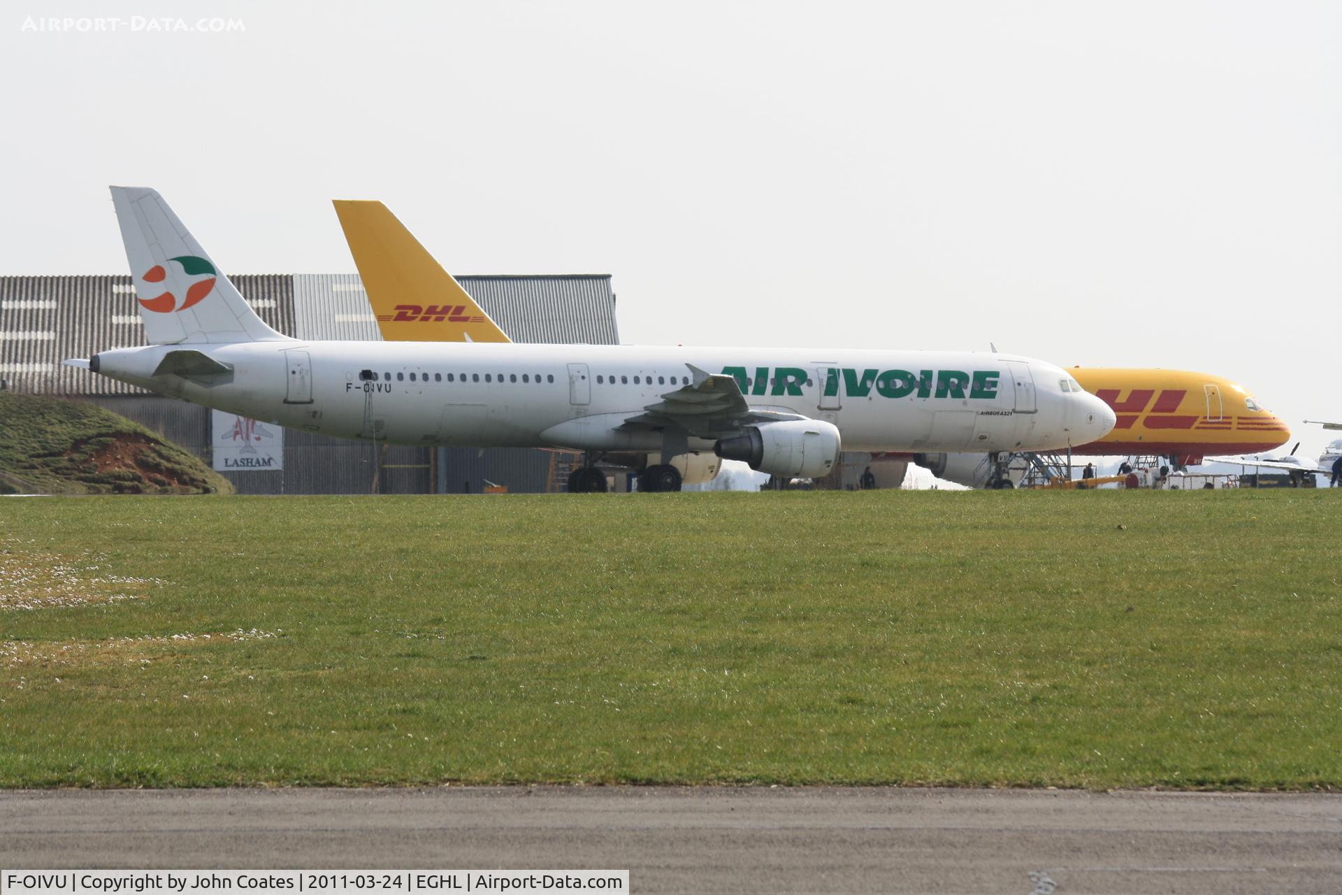 F-OIVU, 1999 Airbus A321-211 C/N 1017, At ATC with G-BKRB
