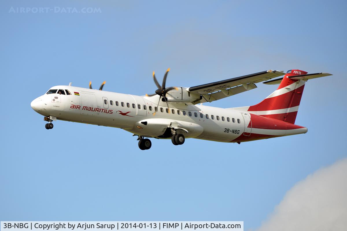 3B-NBG, 2002 ATR 72-212A C/N 690, 'Port Mathurin' approaching RWY 14 at Plaisance.
