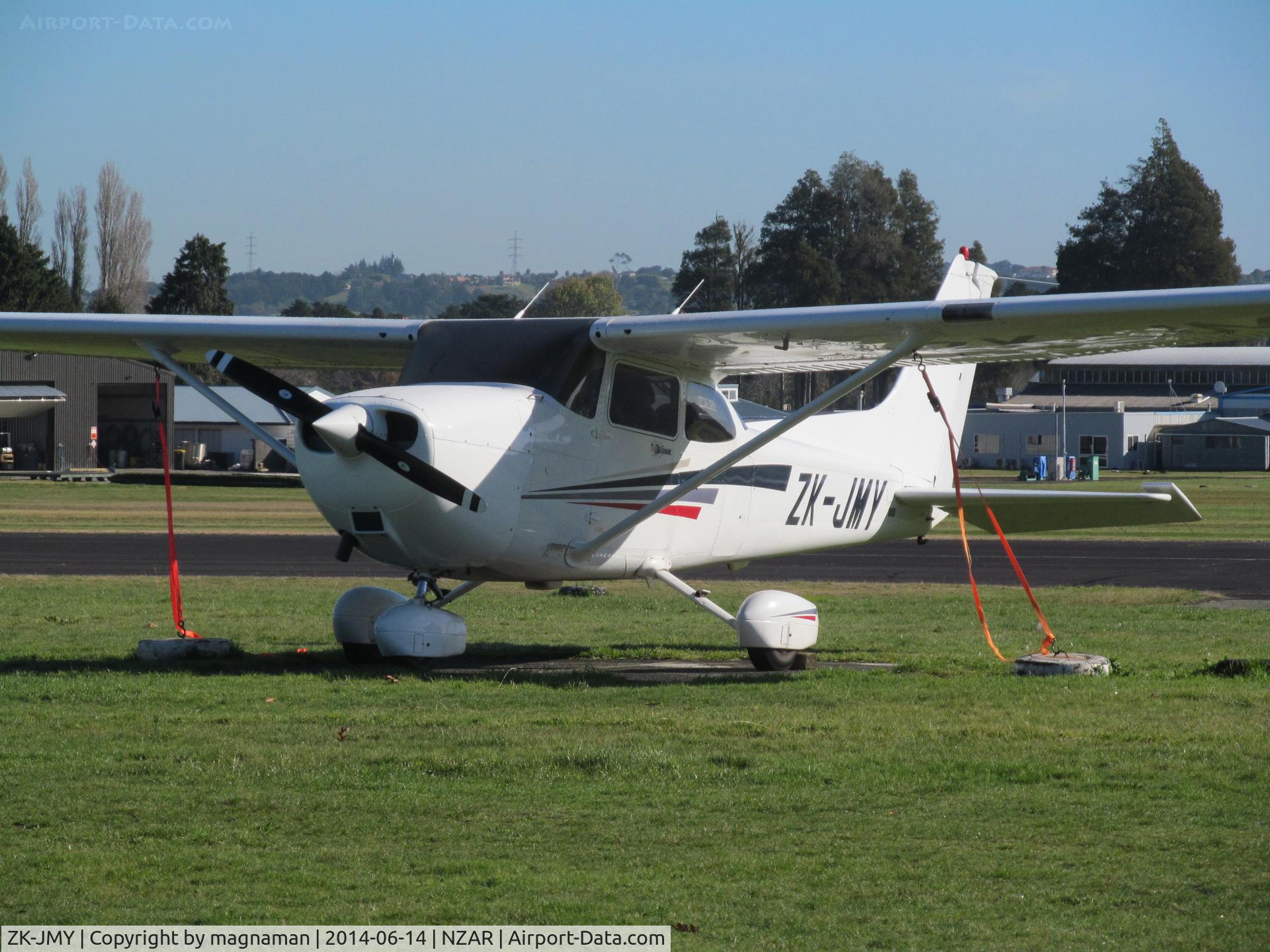 ZK-JMY, Cessna 172S C/N 172S8764, on flying club grass apron