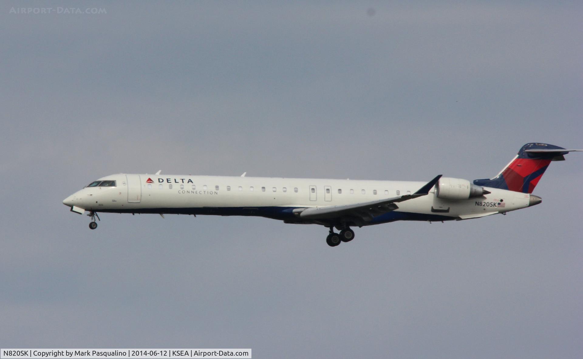 N820SK, 2006 Bombardier CRJ-900ER (CL-600-2D24) C/N 15108, CL600-2D24