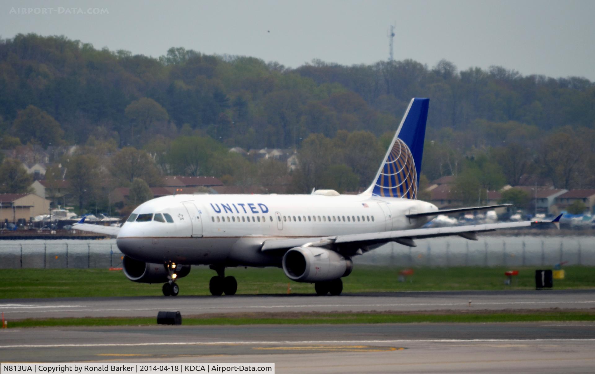 N813UA, 1998 Airbus A319-131 C/N 858, Takeoff Reagan