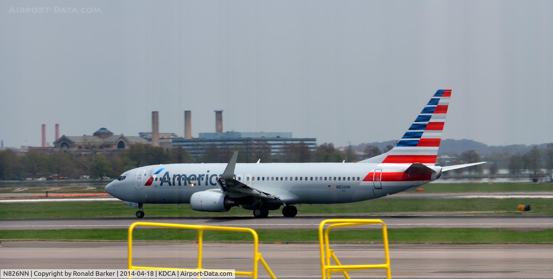 N826NN, 2010 Boeing 737-823 C/N 31089, Takeoff roll Reagan