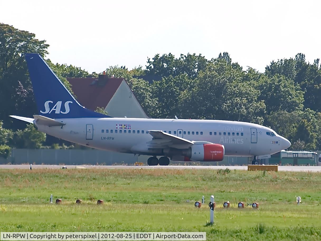 LN-RPW, 1999 Boeing 737-683 C/N 28289, Flughafen Berlin Tegel
