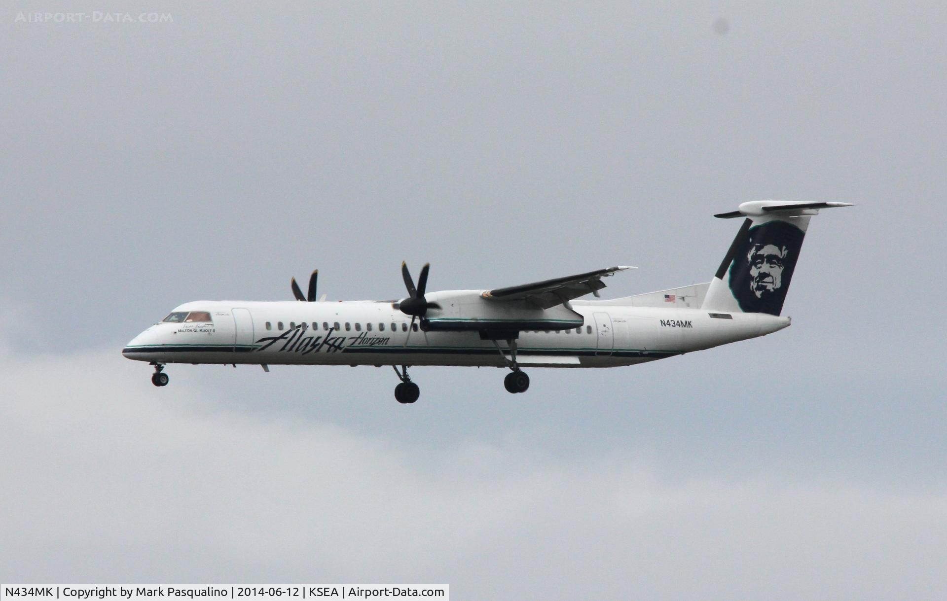 N434MK, 2008 Bombardier DHC-8-402 Dash 8 C/N 4227, DHC-8-402