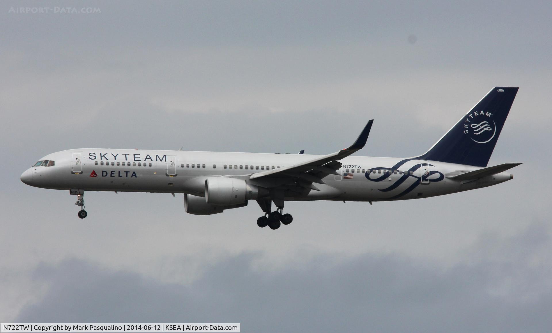 N722TW, 1999 Boeing 757-231 C/N 29385, Boeing 757-200
