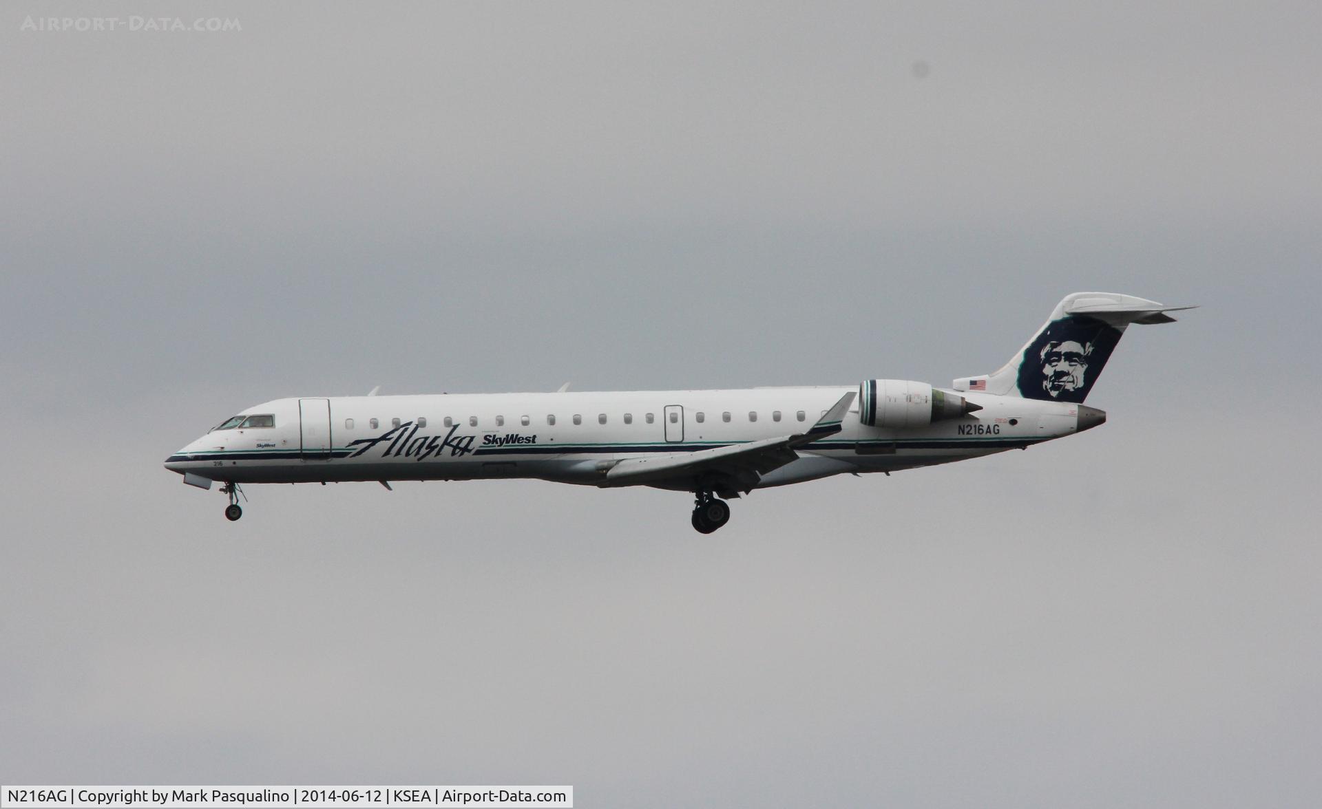 N216AG, 2001 Bombardier CRJ-701 (CL-600-2C10) Regional Jet C/N 10023, CL-600-2C10