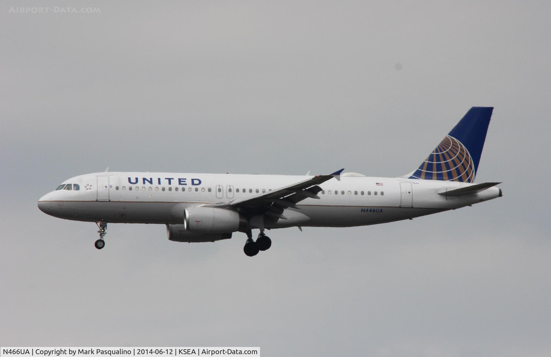 N466UA, 2000 Airbus A320-232 C/N 1343, Airbus A320