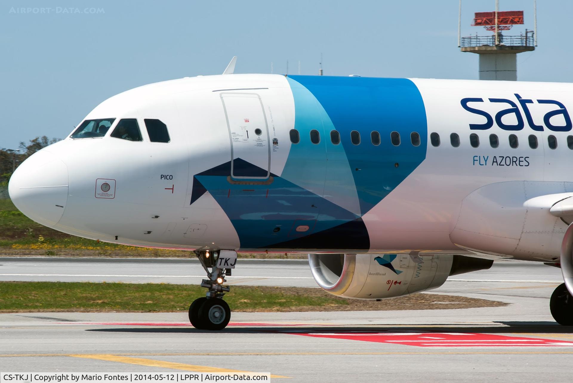 CS-TKJ, 1998 Airbus A320-212 C/N 795, ------------------