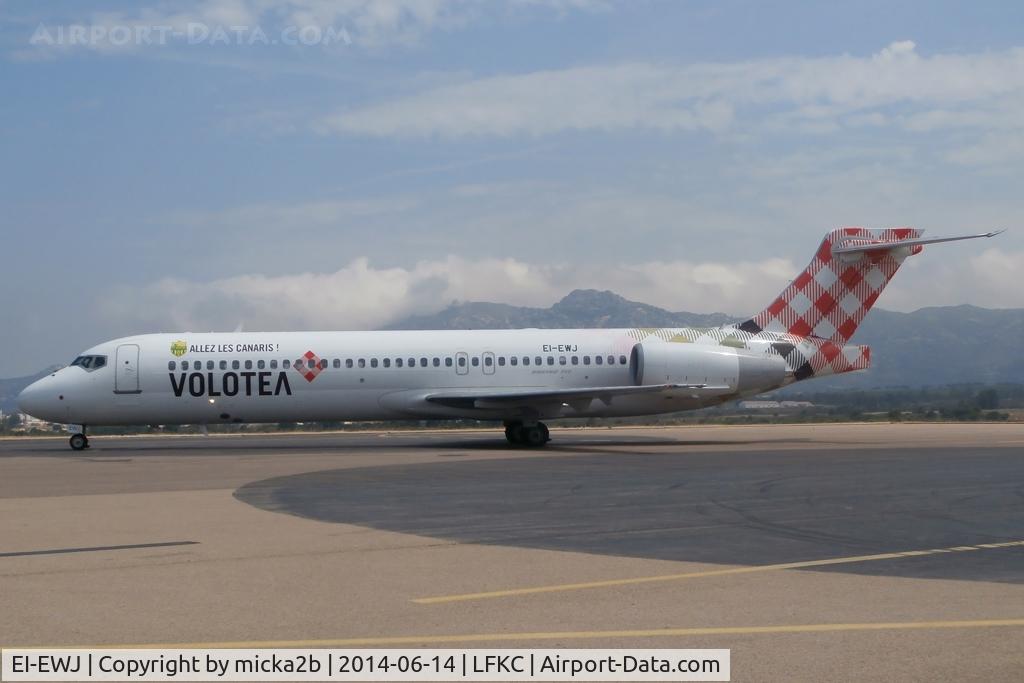 EI-EWJ, 2003 Boeing 717-2BL C/N 55171/5121, Parked